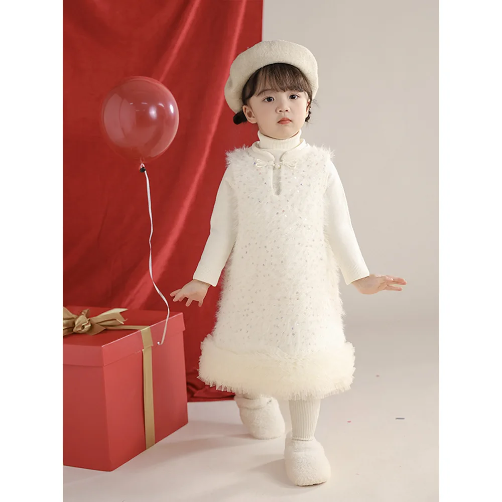 Girls White Christmas Sleeveless Dress Children 2024 New Autumn Winter Fashion Fleece Thick Princess Dress Korean Sweet Style
Girls White Christmas Sleeveless Dress Children 2024 New Autumn Winter Fashion Fleece Thick Princess Dress Korean Sweet Style