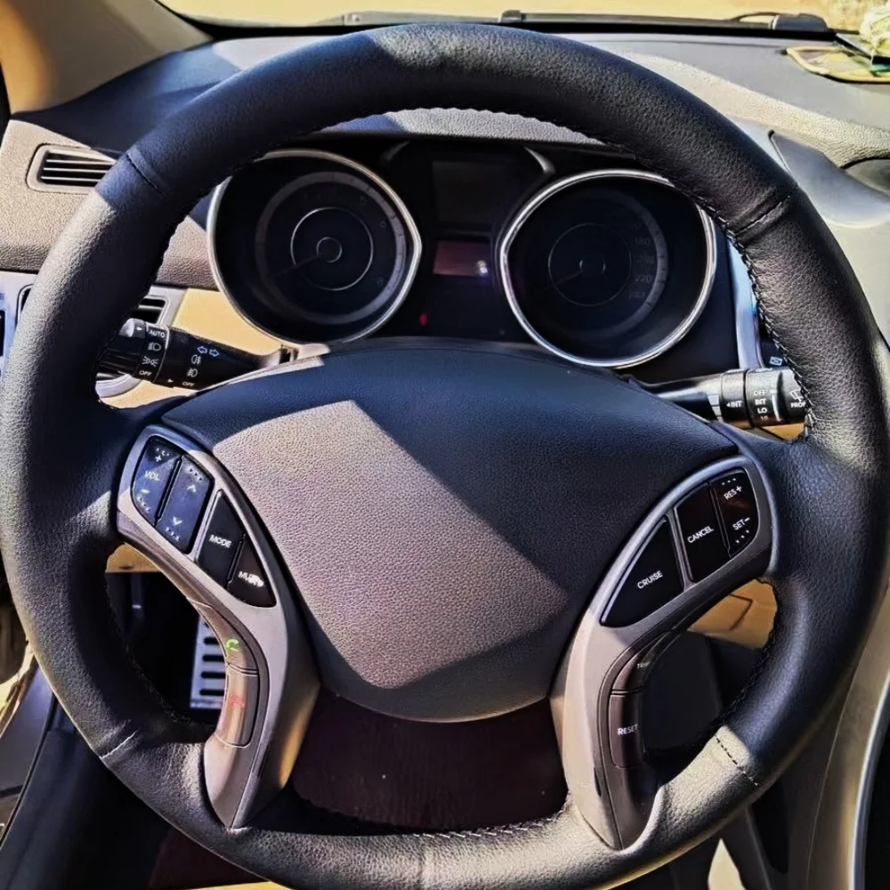 Изготовленный на заказ чехол на руль автомобиля из микрофибры для Hyundai Elantra 2011-2016 Avante i30 2012-2016 Avant рулевая пленка
Изготовленный на заказ чехол на руль автомобиля из микрофибры для Hyundai Elantra 2011-2016 Avante i30 2012-2016 Avant рулевая пленка