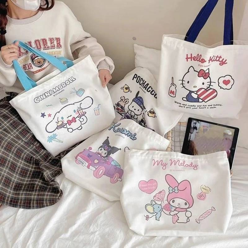Sanrio Cartoon Canvas Bag Anime Cute Kuromi Hello Kitty Class Handbag Large Capacity Student Shoulder Bag Zipper Commuting Gift
Sanrio Cartoon Canvas Bag Anime Cute Kuromi Hello Kitty Class Handbag Large Capacity Student Shoulder Bag Zipper Commuting Gift