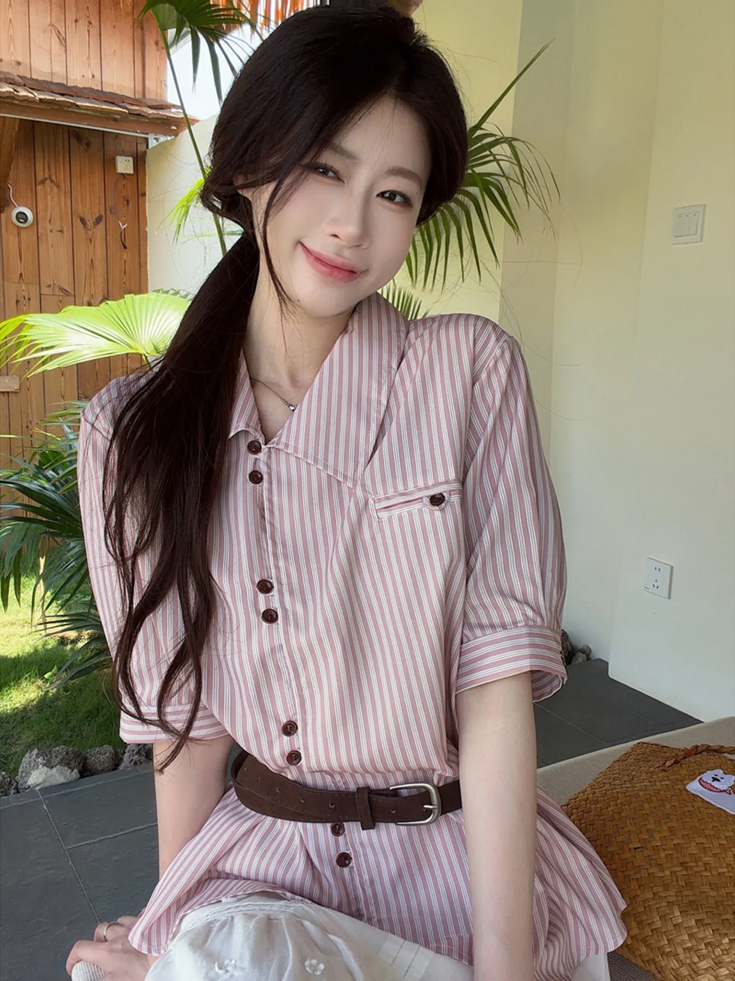 Elegant Striped Short Sleeve Casual Shirt Women's Loose Fashion Design Summer New Style Commute Korean Version Top Shirt
Elegant Striped Short Sleeve Casual Shirt Women's Loose Fashion Design Summer New Style Commute Korean Version Top Shirt