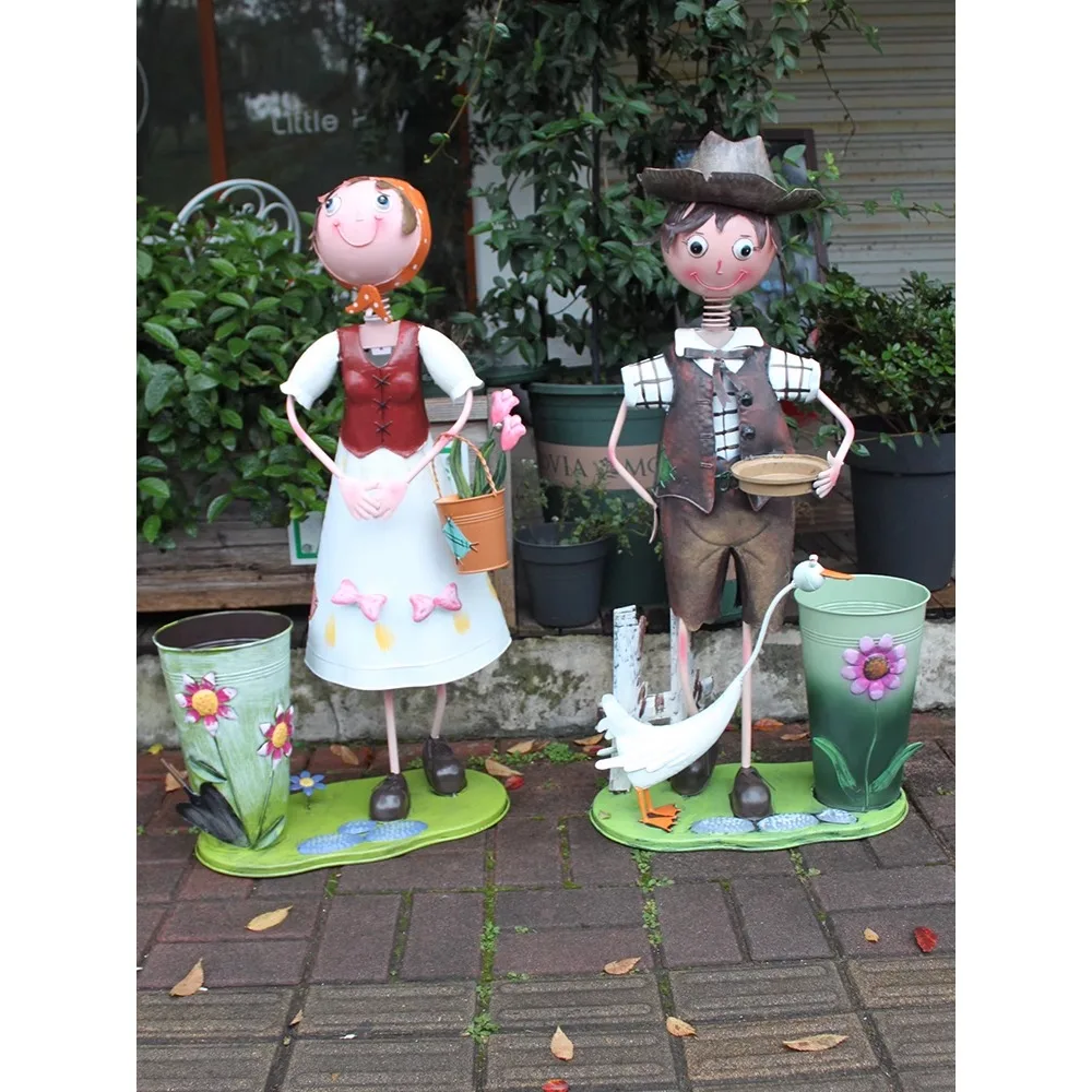 Iron skin doll cartoon floor to ceiling dry flower decoration, outdoor flower pot swan ornament
Iron skin doll cartoon floor to ceiling dry flower decoration, outdoor flower pot swan ornament