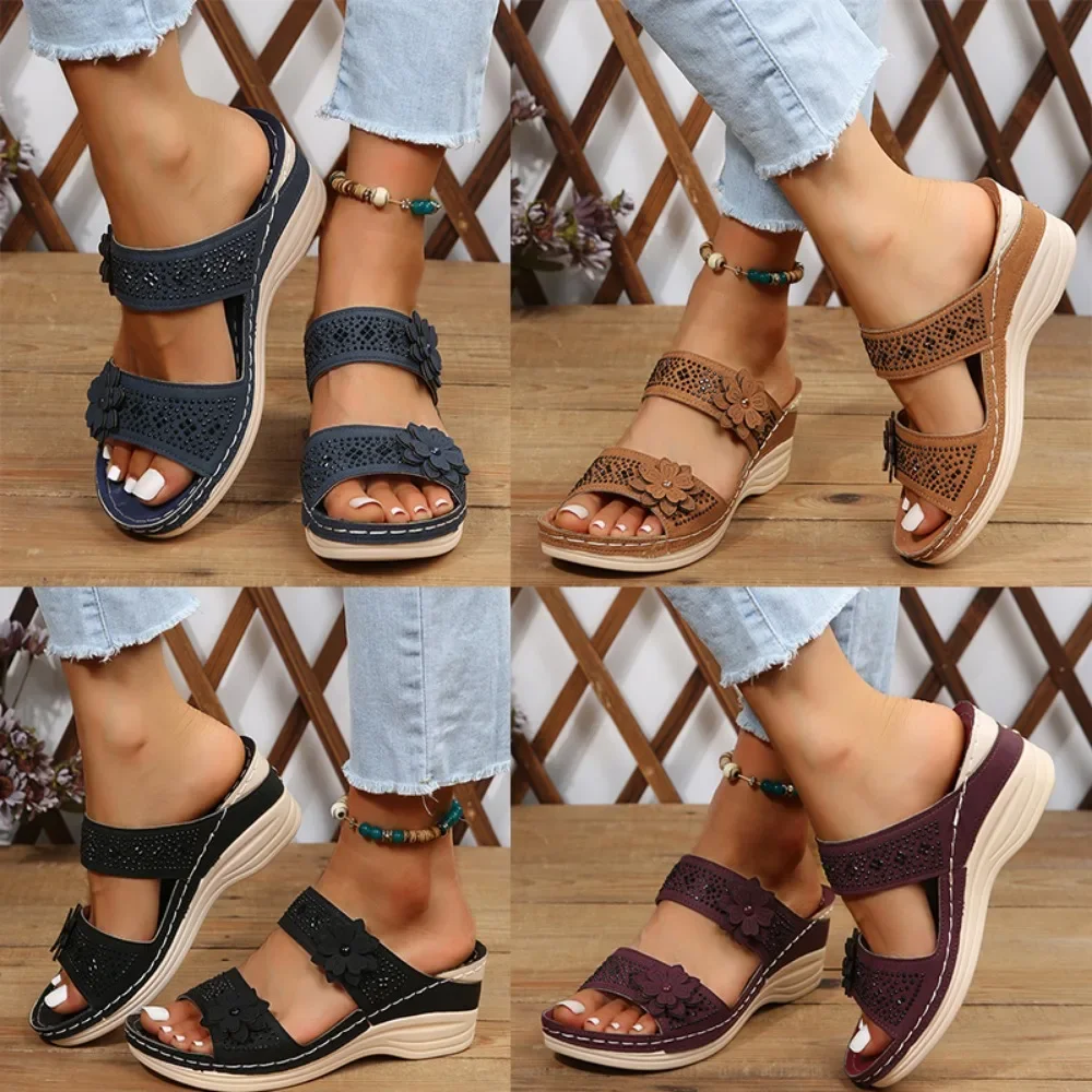 2024 Summer Women Slippers Plus Size Women's Shoes Retro Roman Sandals Women Pu Casual Flower Wedge Sandals Platform Slippers
2024 Summer Women Slippers Plus Size Women's Shoes Retro Roman Sandals Women Pu Casual Flower Wedge Sandals Platform Slippers