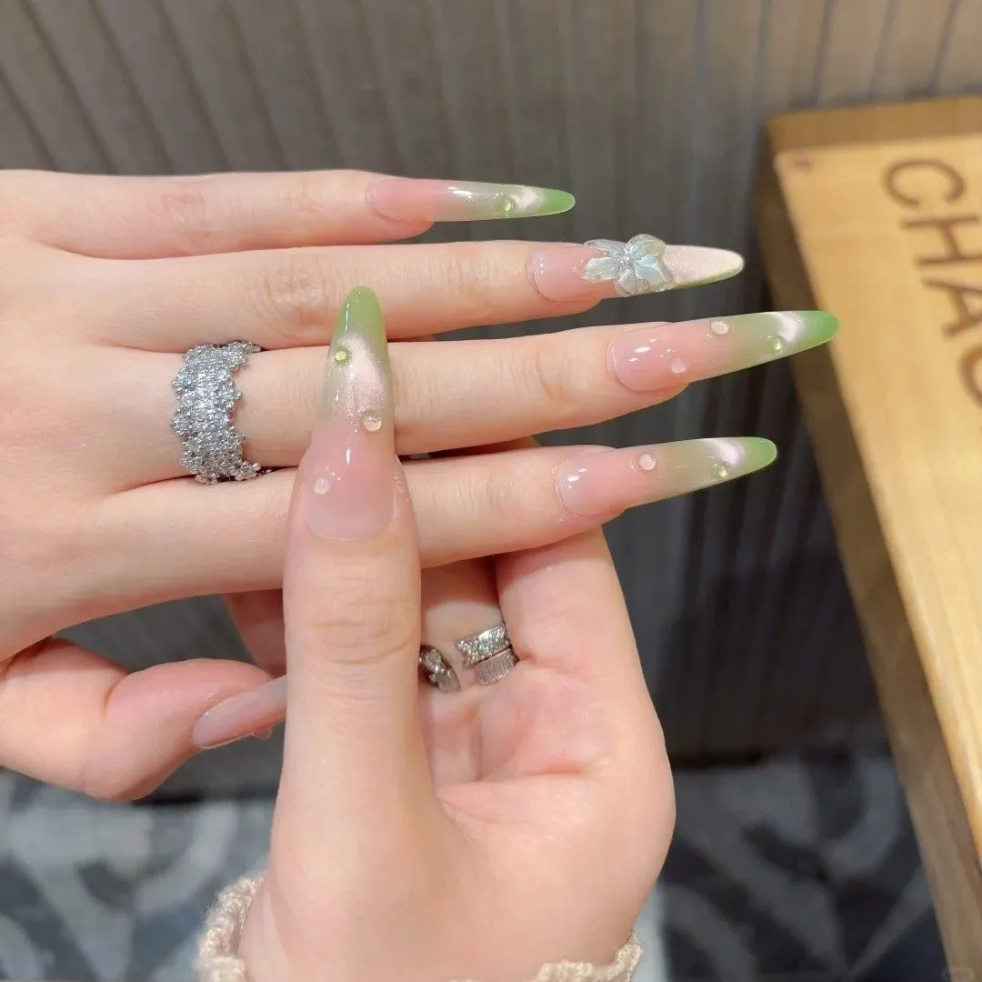 10pcs Handmade Press on Nails Green Gradient 3D Flowers Design Fake Nails Wearable Reusable Cat Eye Sweet Korean False Nail Tips
10pcs Handmade Press on Nails Green Gradient 3D Flowers Design Fake Nails Wearable Reusable Cat Eye Sweet Korean False Nail Tips