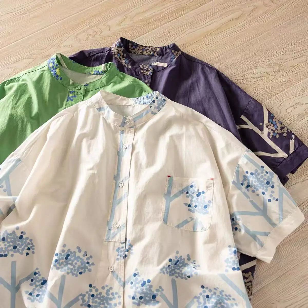 Bust 130cm Women's 100% Cotton Green Floral Print Shirts Blouses Japanese Style Short Sleeve Blouse Breathable Oversized Tops
Bust 130cm Women's 100% Cotton Green Floral Print Shirts Blouses Japanese Style Short Sleeve Blouse Breathable Oversized Tops