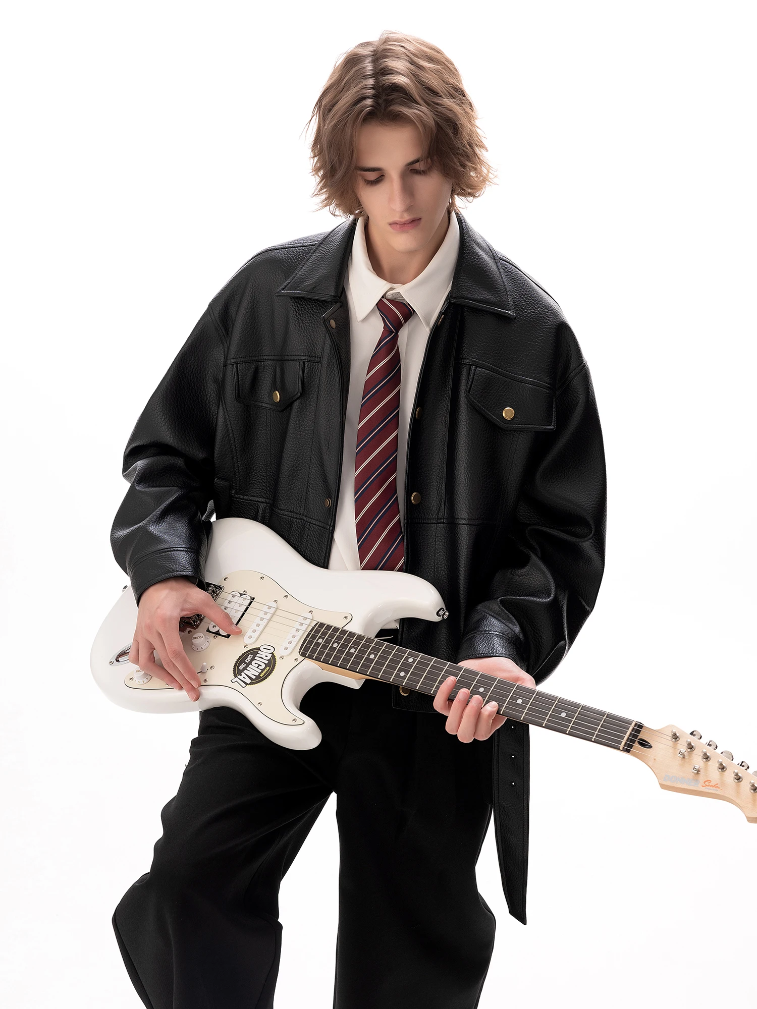 American Retro Leather Jaet Men's Casual Sle Collar Biker Coat Autumn Winter Faionable Durable Water Resistant PU Material
American Retro Leather Jaet Men's Casual Sle Collar Biker Coat Autumn Winter Faionable Durable Water Resistant PU Material