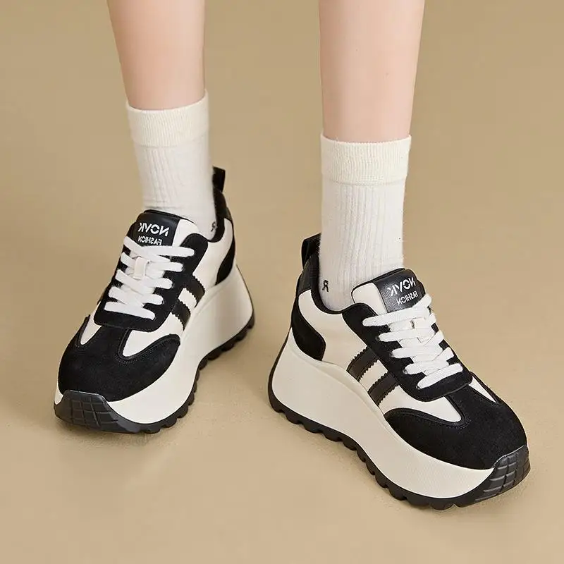 Heightening Genuine Leather Dequn Shoes Thick Bottom Running Sports Casual Dad Style Slip-On round Toe Casual Shoes
Heightening Genuine Leather Dequn Shoes Thick Bottom Running Sports Casual Dad Style Slip-On round Toe Casual Shoes