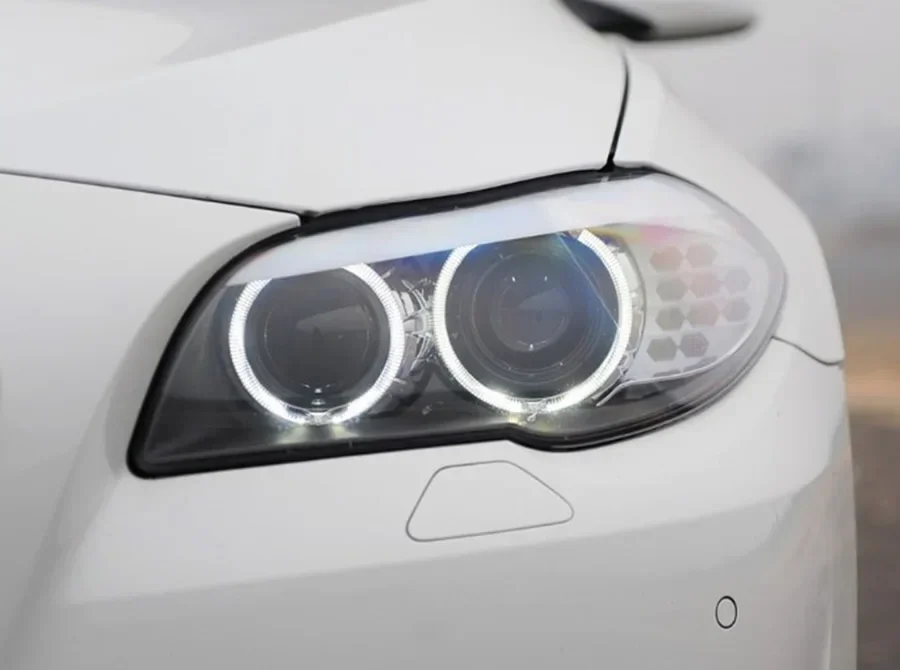 Автомобильные аксессуары DRL дневные ходовые огни направляющее кольцо фара ангельские глаза Световая трубка для BMW 5 серии F10 F18 2011 2012 2013
Автомобильные аксессуары DRL дневные ходовые огни направляющее кольцо фара ангельские глаза Световая трубка для BMW 5 серии F10 F18 2011 2012 2013