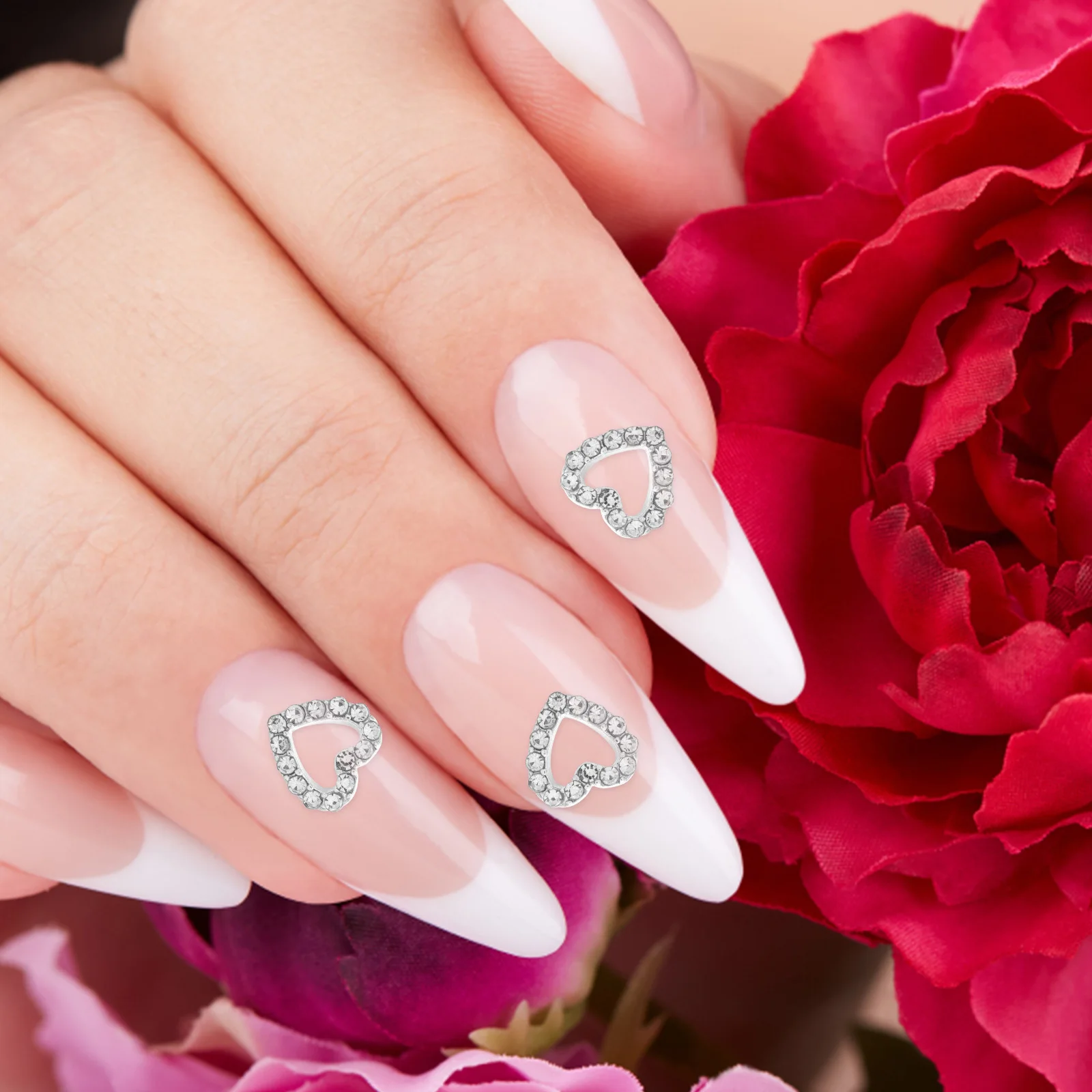 10pcs Star Pendant Ornaments Nail Art Supplies Women Nails Zinc Alloy Rhinestones Decors Small Pearls Hollow Details for nail 
10pcs Star Pendant Ornaments Nail Art Supplies Women Nails Zinc Alloy Rhinestones Decors Small Pearls Hollow Details for nail