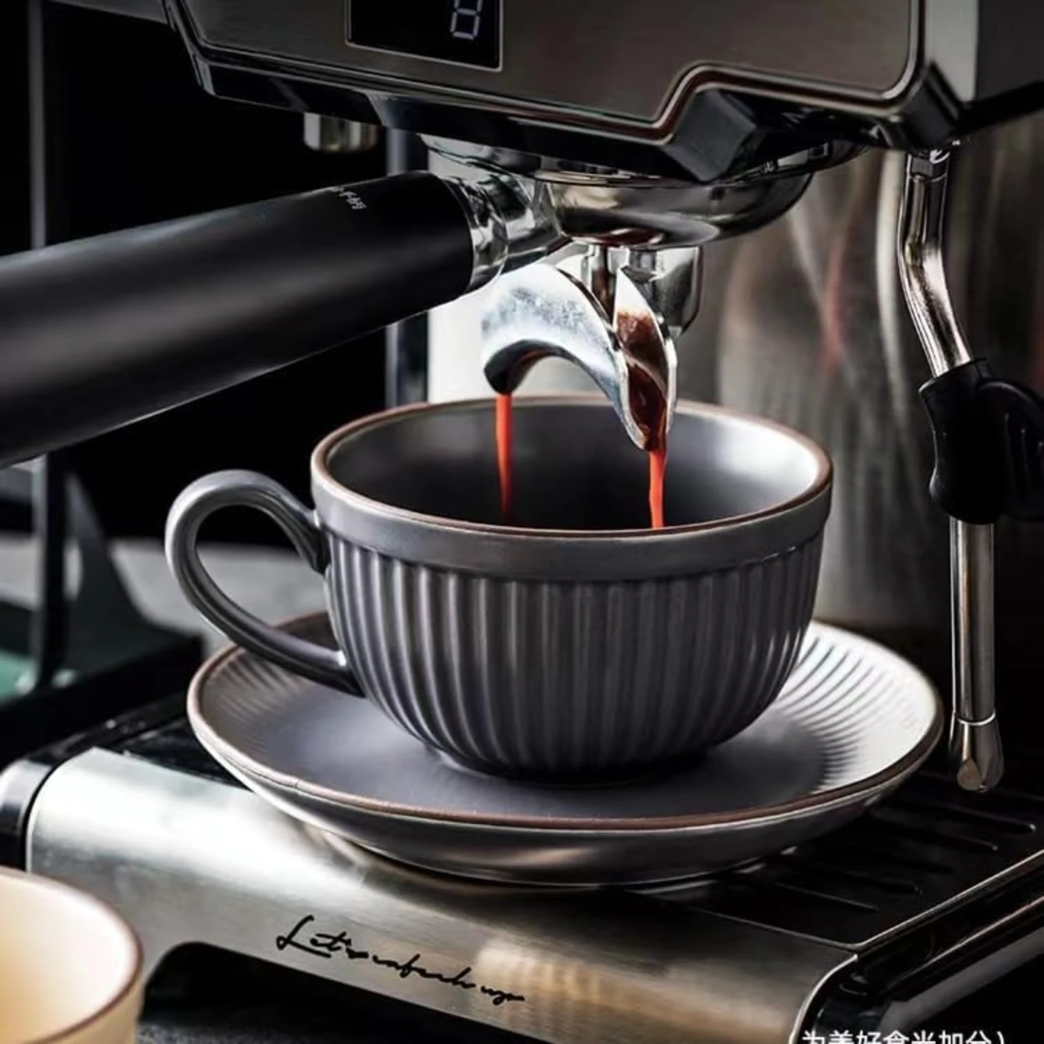 tylish coffee and tea cup set. Elevate your morning routine with this luxurious and exquisite porcelain cup and saucer set. Indu
tylish coffee and tea cup set. Elevate your morning routine with this luxurious and exquisite porcelain cup and saucer set. Indu