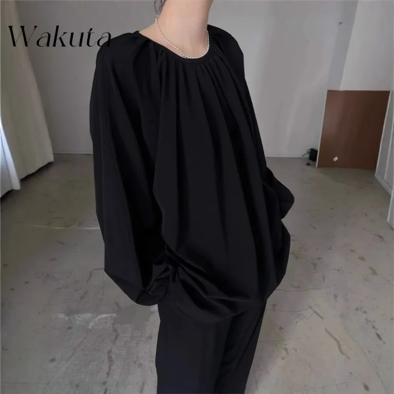 WAKUTA Loose O-Neck Shirts Blouses Japanese Pleated New Blusas Mujer Long Sleeve Woman Clothing Spring Camisas Casual Blouses
WAKUTA Loose O-Neck Shirts Blouses Japanese Pleated New Blusas Mujer Long Sleeve Woman Clothing Spring Camisas Casual Blouses