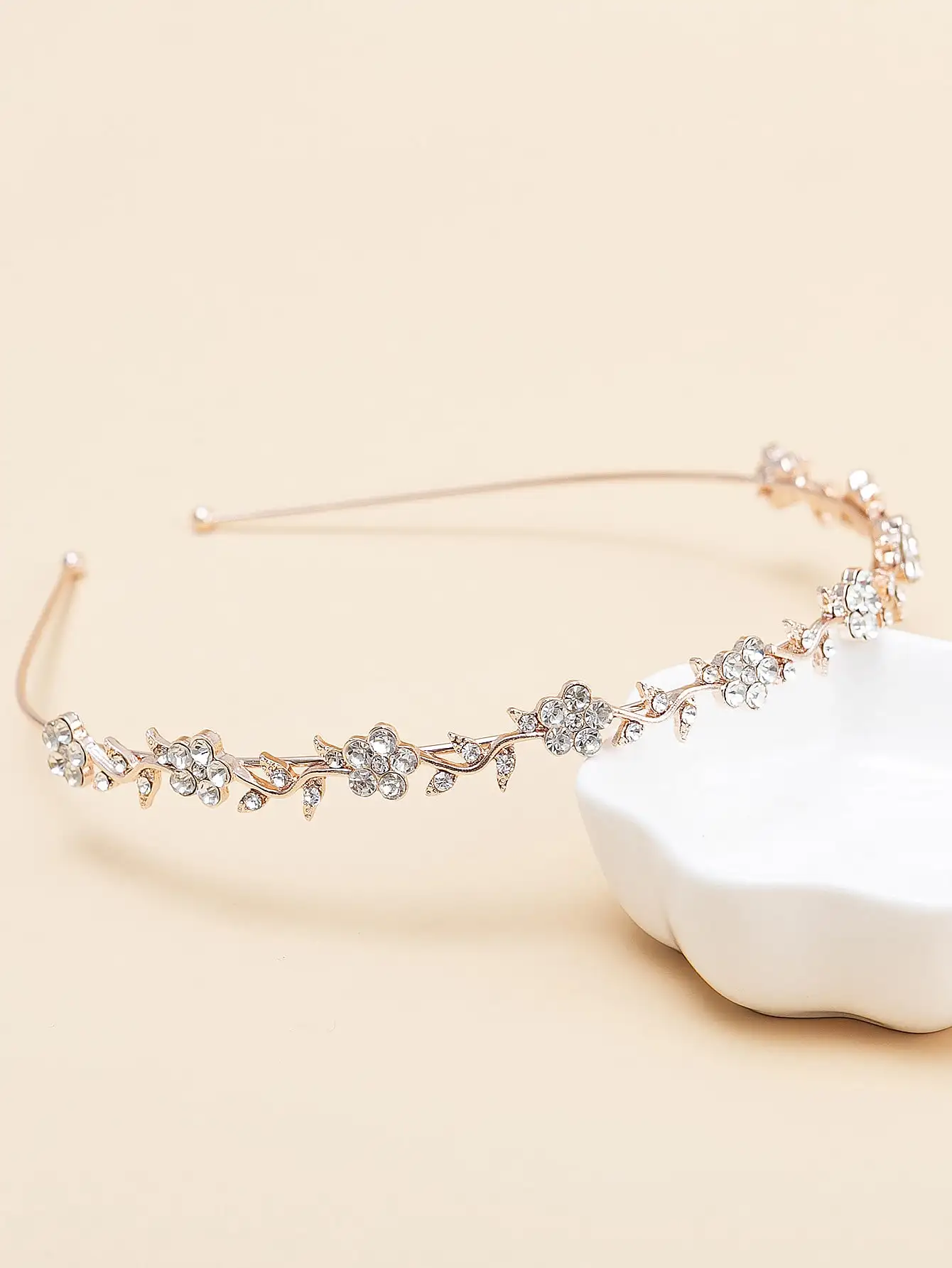 Rhinestone Flower Decor Headband Elegant Tiaras,Hairband,Hair Hoop Headbands Hair Accessories Head Accessories
Rhinestone Flower Decor Headband Elegant Tiaras,Hairband,Hair Hoop Headbands Hair Accessories Head Accessories