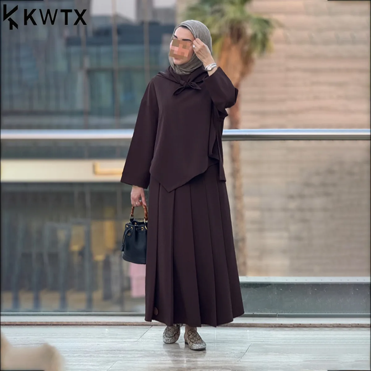 KWTX Chic 2025 Женский дизайнерский комплект с юбкой из 2 предметов осень-зима, уникальный офисный наряд для вечеринок для работы, свиданий, повседневная одежда на каждый день
KWTX Chic 2025 Женский дизайнерский комплект с юбкой из 2 предметов осень-зима, уникальный офисный наряд для вечеринок для работы, свиданий, повседневная одежда на каждый день