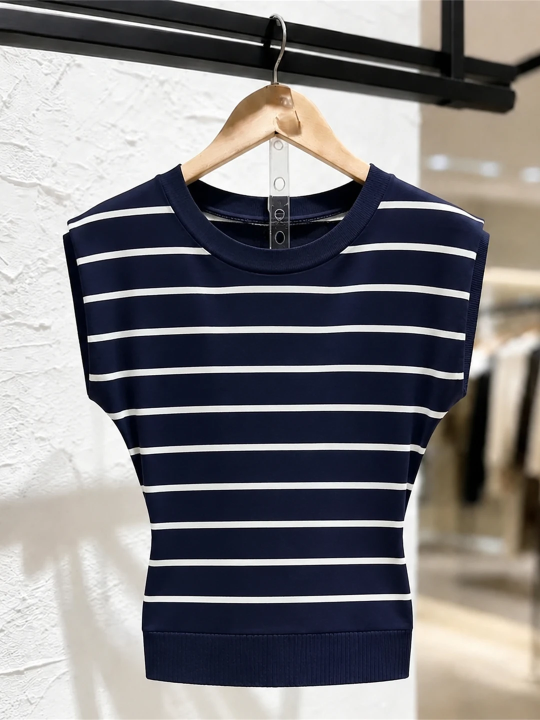 Commuter Style Striped Knitwear Color Block Chic round Neck Slimming Top Summer Korean Casual Shirt Poetic Lin Brand
Commuter Style Striped Knitwear Color Block Chic round Neck Slimming Top Summer Korean Casual Shirt Poetic Lin Brand