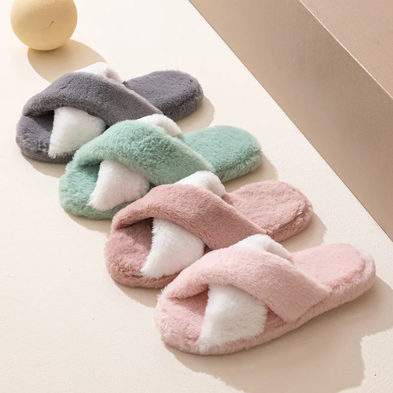 Faux Fur Cross Strap House Slippers for Women Contrast Color Plush Indoor Home Slides Woman 2025 Winter Warm Furry Fur Slippers
Faux Fur Cross Strap House Slippers for Women Contrast Color Plush Indoor Home Slides Woman 2025 Winter Warm Furry Fur Slippers