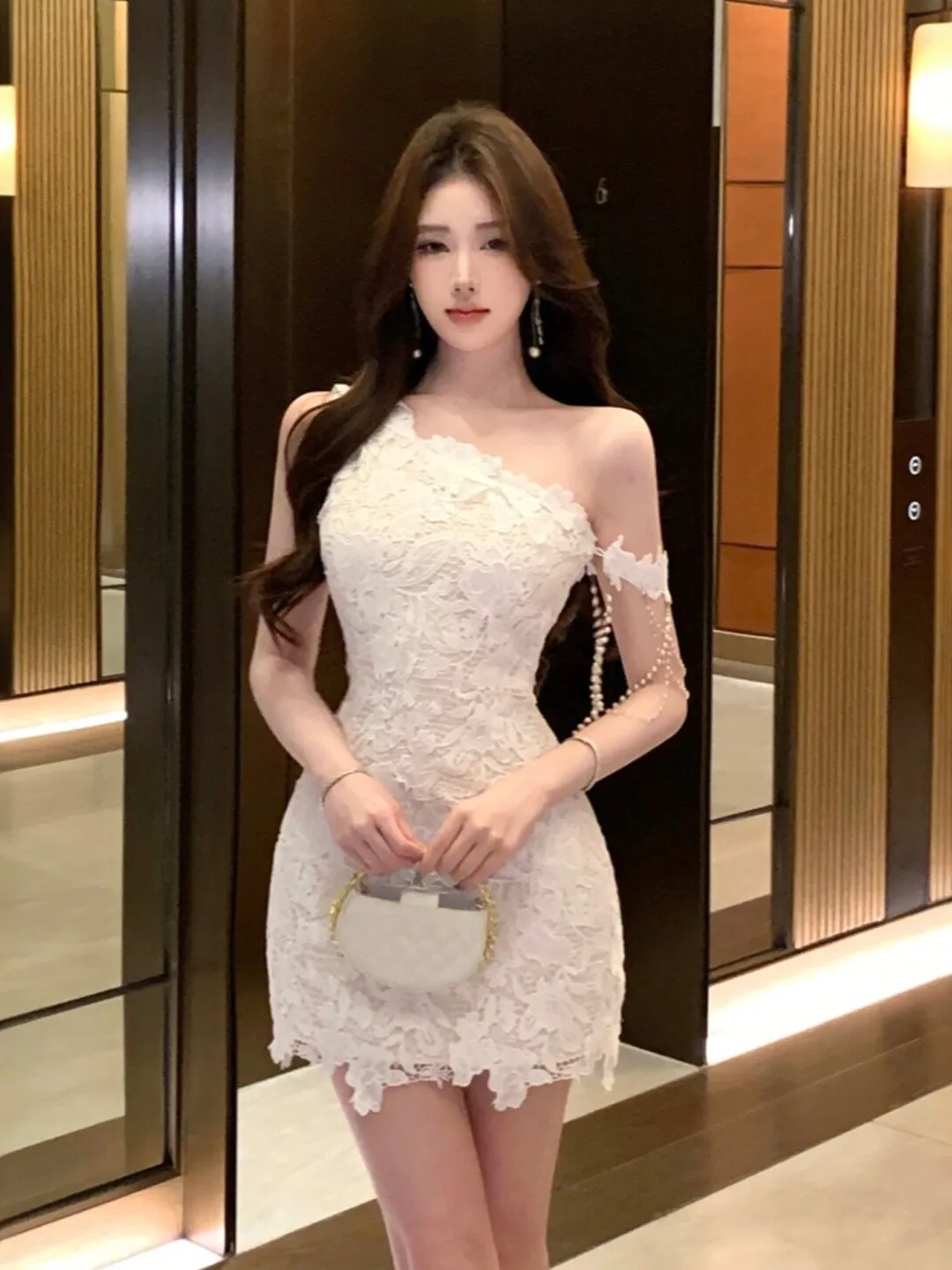 Pure Desire Sexy Short Skirt Lace Trim Shoulder Strap Bodycon Dress Summer Fashion City Commute Street Style Party Casual
Pure Desire Sexy Short Skirt Lace Trim Shoulder Strap Bodycon Dress Summer Fashion City Commute Street Style Party Casual