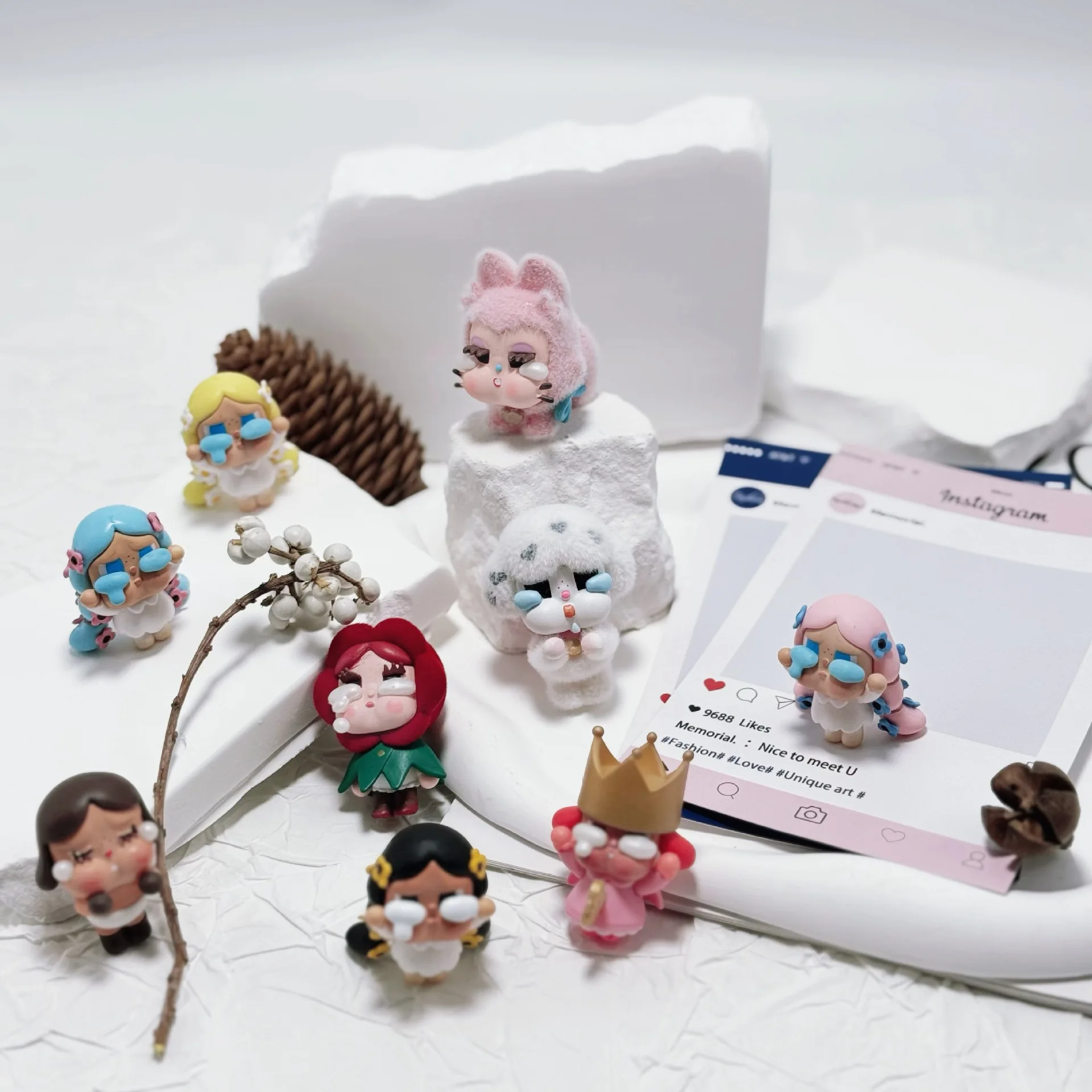 New Crybaby ornaments diy kawaii cartoon jewelry collection decoration desktop ornament room student Christmas gift
New Crybaby ornaments diy kawaii cartoon jewelry collection decoration desktop ornament room student Christmas gift