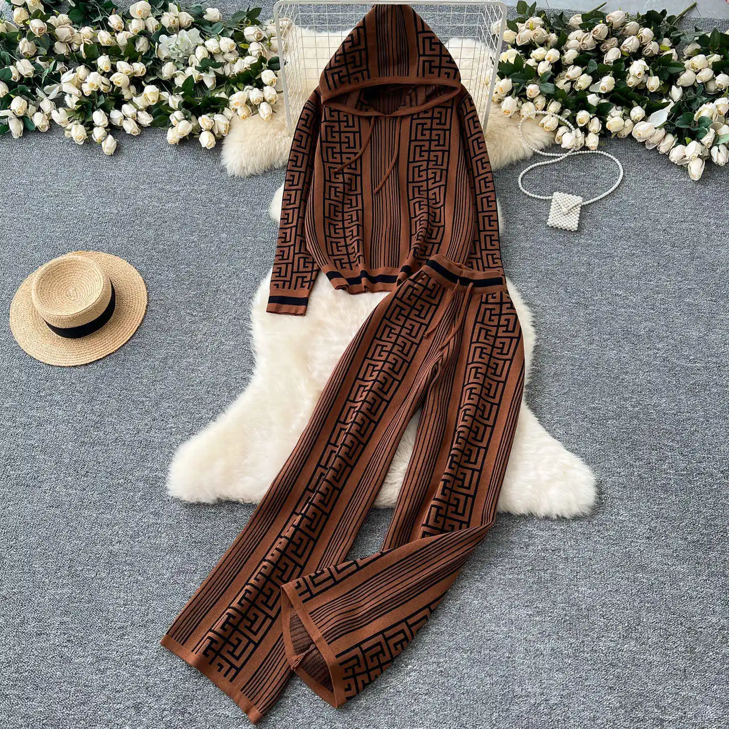 Fashion Printed Pullover Hooded Knit Jacket High Waisted Wide Leg Pants Two Piece Set Women's Clothing Vintage Set Two Piece
Fashion Printed Pullover Hooded Knit Jacket High Waisted Wide Leg Pants Two Piece Set Women's Clothing Vintage Set Two Piece