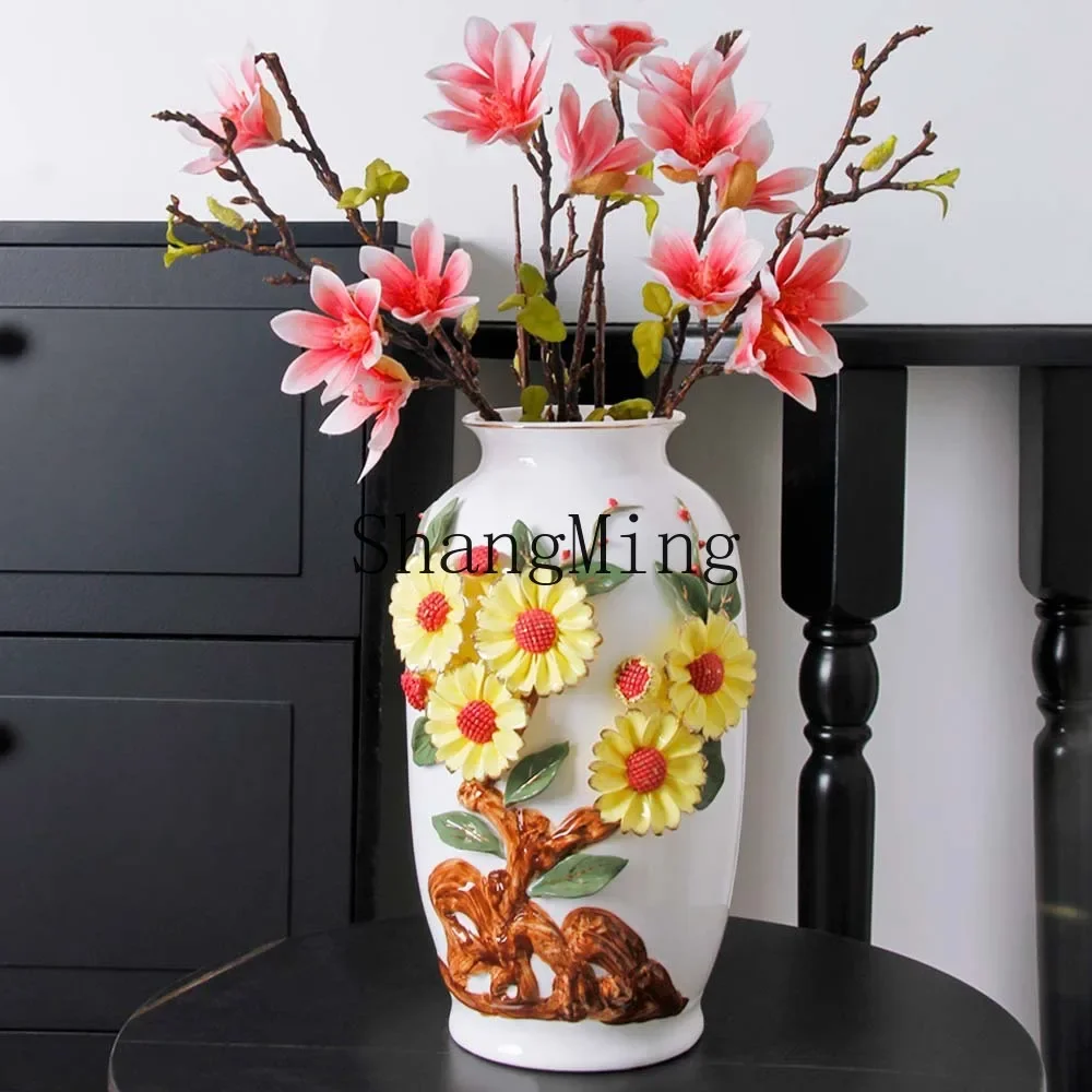 CLL light luxury hand-squeezed ceramic vase living room ornament office flower ware desktop art decoration
CLL light luxury hand-squeezed ceramic vase living room ornament office flower ware desktop art decoration
