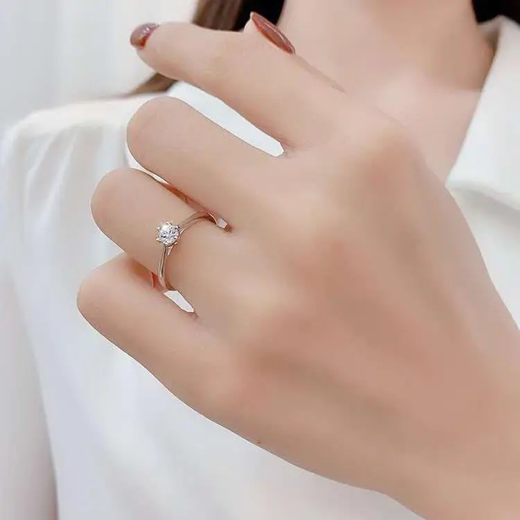 S925 silver fashion simulation diamond ring female Mossangshi 30 minutes 60 minutes a carat simple ring marriage proposal
S925 silver fashion simulation diamond ring female Mossangshi 30 minutes 60 minutes a carat simple ring marriage proposal