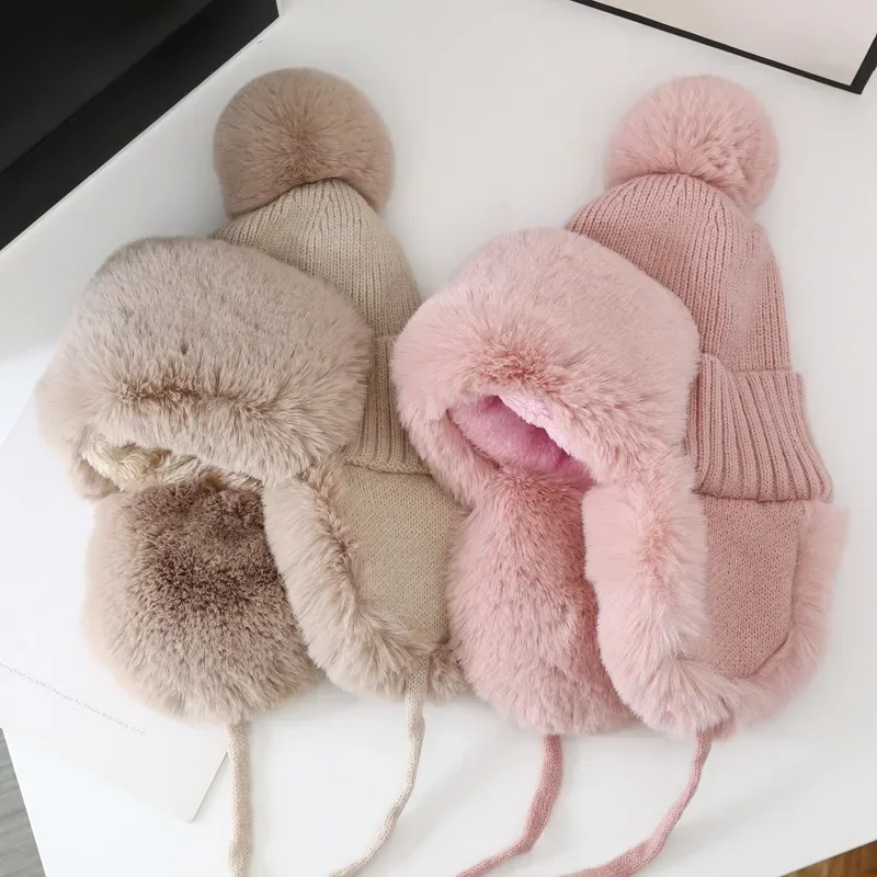 Fashion Lei Feng Hat For Women Autumn And Winter Trapper Earflap Ski Cap Female Thick Warm Beanie Hat Fur Pompom Russain Hat
Fashion Lei Feng Hat For Women Autumn And Winter Trapper Earflap Ski Cap Female Thick Warm Beanie Hat Fur Pompom Russain Hat