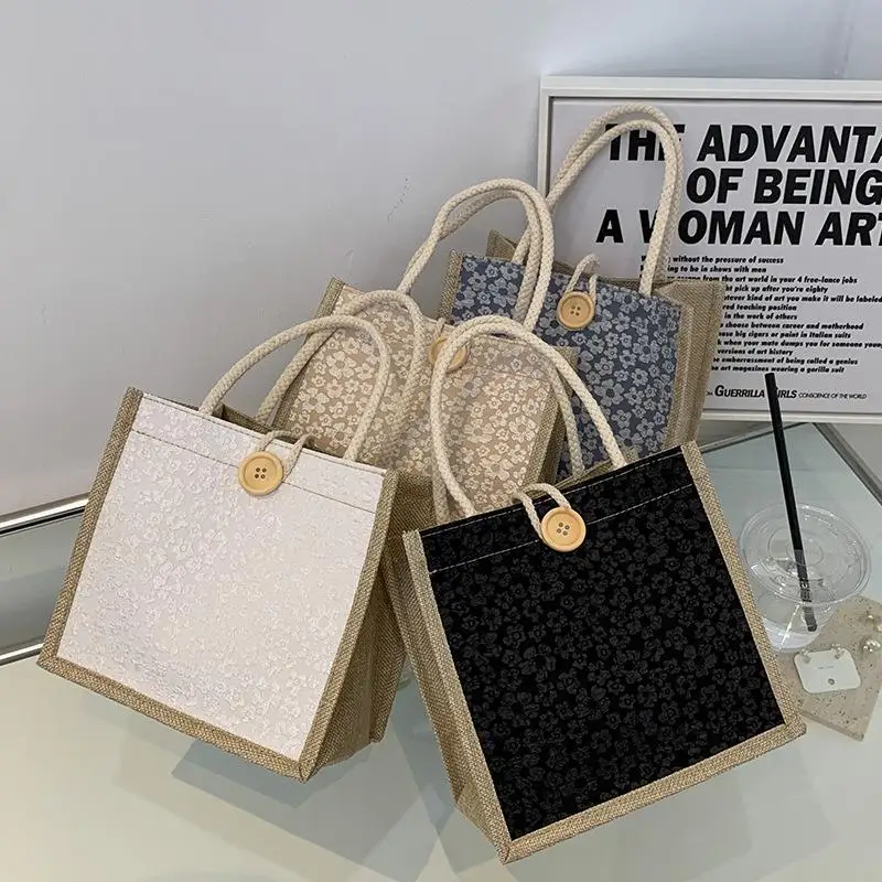 Stylish Handbag for Women New 2025 Elderly Ladies Work Bag Trendy Lunch Box High-End Fashionable Handheld Bag Daily Use
Stylish Handbag for Women New 2025 Elderly Ladies Work Bag Trendy Lunch Box High-End Fashionable Handheld Bag Daily Use