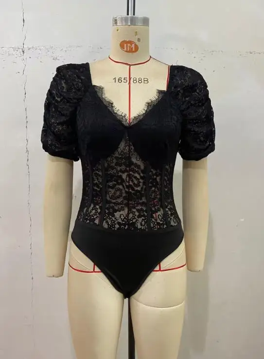 Bodysuit Women 2026 Spring Summer New Fashion Lace Patchwork Solid Color Sexy Short Sleeve V-Neck Slim Fit Bodysuit Top
Bodysuit Women 2026 Spring Summer New Fashion Lace Patchwork Solid Color Sexy Short Sleeve V-Neck Slim Fit Bodysuit Top