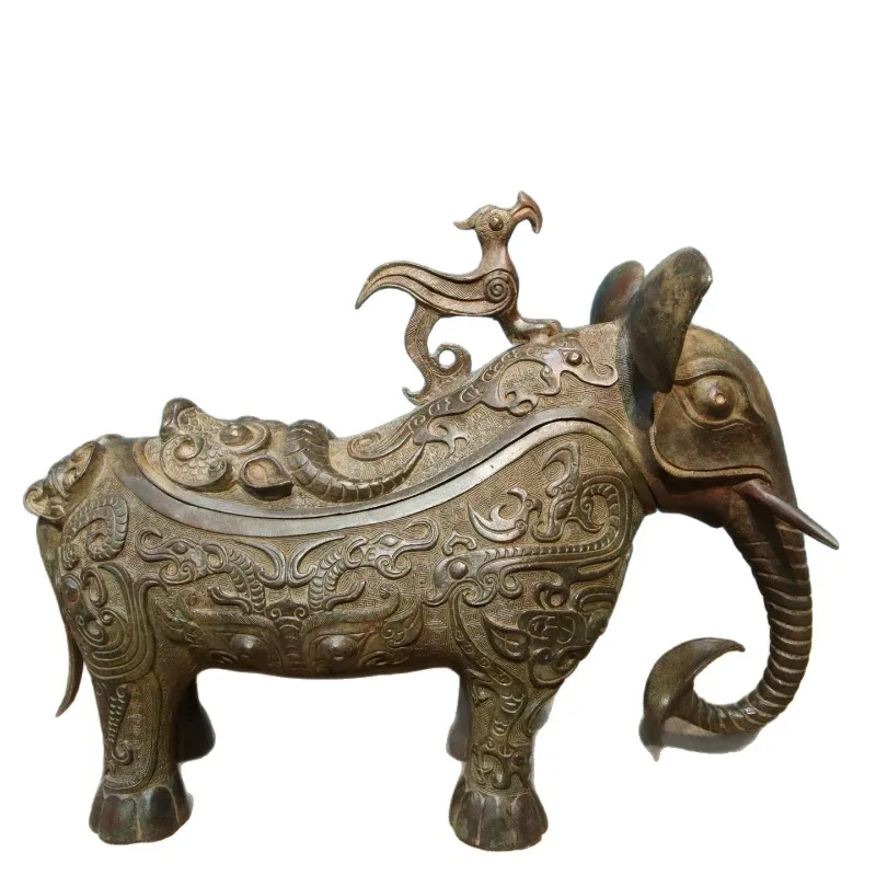 Antique bronze ware, ancient wine ware Zun He Zun
Antique bronze ware, ancient wine ware Zun He Zun