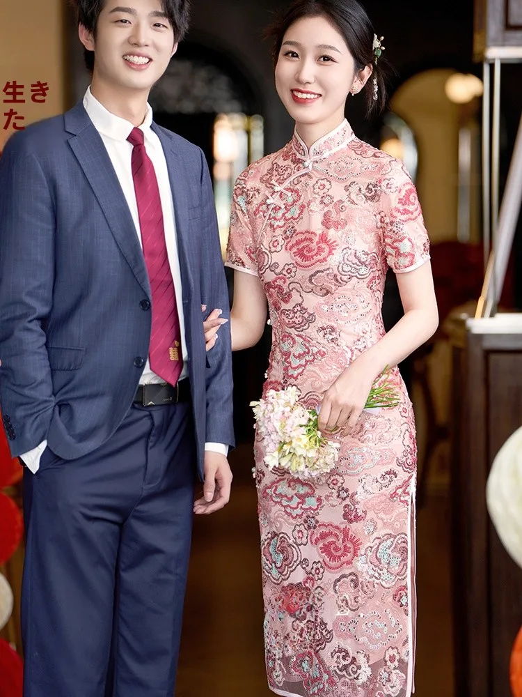 Elegant Long Dress New Bride Flag Robe 2026 New High-End Improved Version Evening Gown Wedding Toasting Costume
Elegant Long Dress New Bride Flag Robe 2026 New High-End Improved Version Evening Gown Wedding Toasting Costume