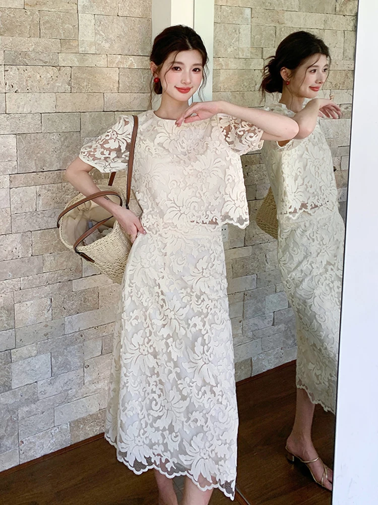 Женская одежда Милая кружевная вышивка Цветочные наряды Элегантные свободные короткие топы Рубашка Блузка и юбка трапециевидной формы Mujer Комплект из 2 предметов Новый
Женская одежда Милая кружевная вышивка Цветочные наряды Элегантные свободные короткие топы Рубашка Блузка и юбка трапециевидной формы Mujer Комплект из 2 предметов Новый