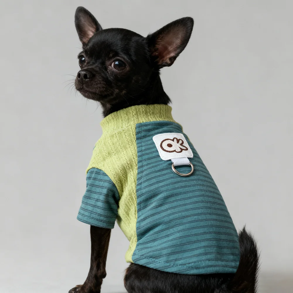 Fashion Dog Striped Shirt Warm Soft Dog Clothes Autumn Puppy Undershirts Cute Print Cat Pullovers Chihuahua Sweashirts Pet Vest
Fashion Dog Striped Shirt Warm Soft Dog Clothes Autumn Puppy Undershirts Cute Print Cat Pullovers Chihuahua Sweashirts Pet Vest