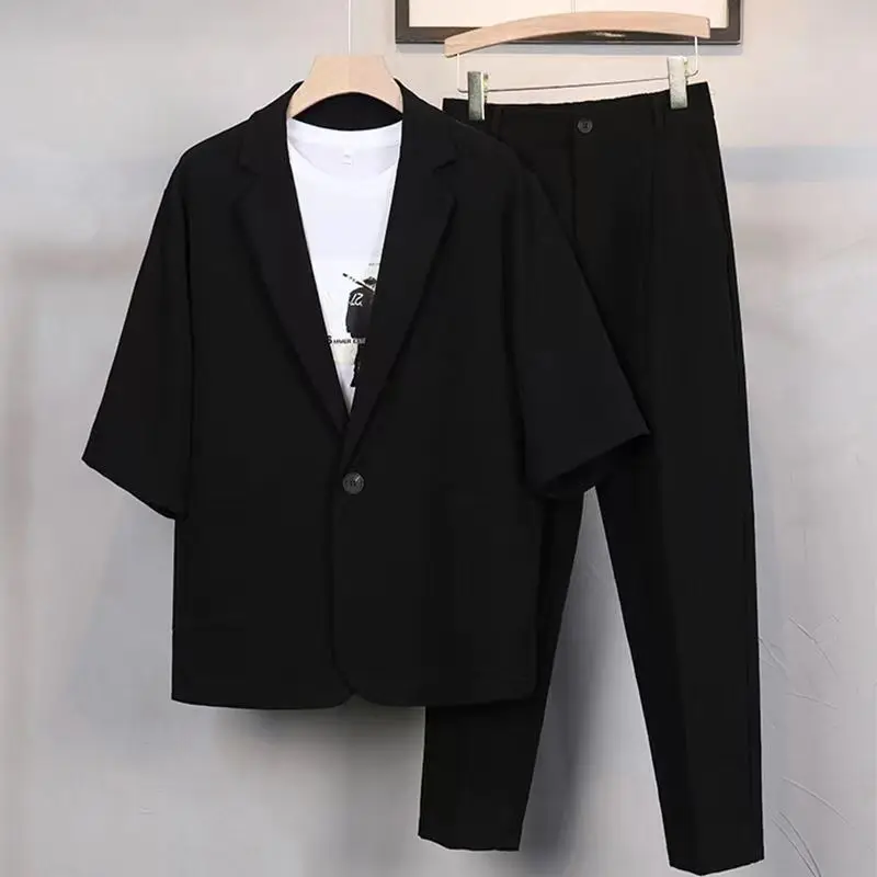 Autumn Korean Style Men Formal Suits Short Sleeved Jackets And Long Pants Male Simple Solid Slim Fit Two-piece Sets
Autumn Korean Style Men Formal Suits Short Sleeved Jackets And Long Pants Male Simple Solid Slim Fit Two-piece Sets
