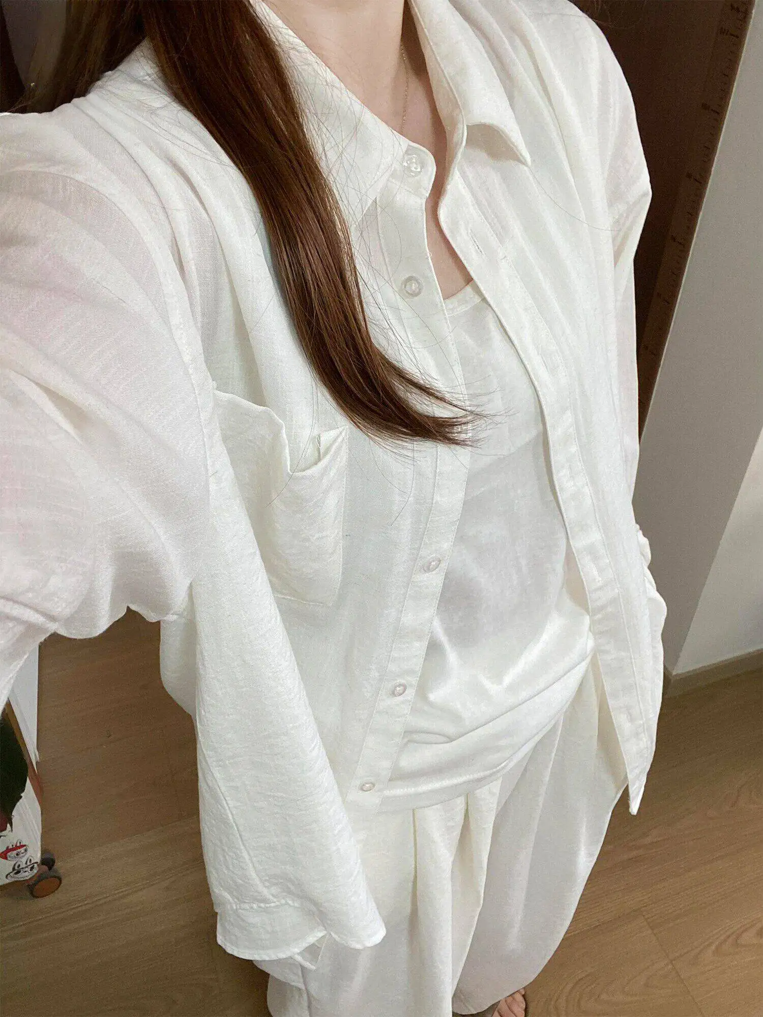 Summer Lightweight Sun Protection Shirt Women's Loose Linen Top Breathable Lazy Style Casual Open Cardigan Outerwear
Summer Lightweight Sun Protection Shirt Women's Loose Linen Top Breathable Lazy Style Casual Open Cardigan Outerwear