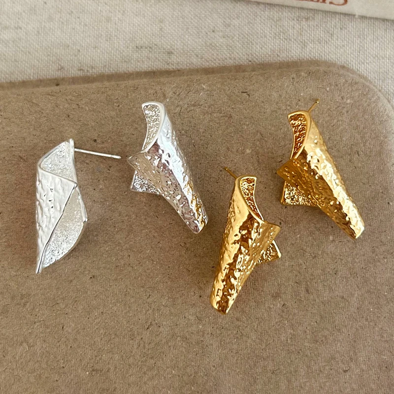 PONYKISS 925 Sterling Silver 18K Gold Irregular Geometric Stud Earrings for Women Minimalist Fine Jewelry Trendy Accessories
PONYKISS 925 Sterling Silver 18K Gold Irregular Geometric Stud Earrings for Women Minimalist Fine Jewelry Trendy Accessories