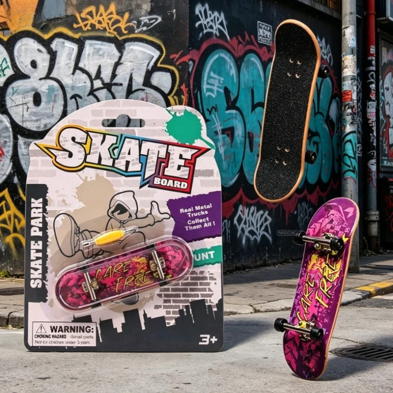 Finger Skateboard Shallow Concave Double Upturned Blister Card Package Fingerboard with Metal Bridge Competitive Fingertip Toy
Finger Skateboard Shallow Concave Double Upturned Blister Card Package Fingerboard with Metal Bridge Competitive Fingertip Toy