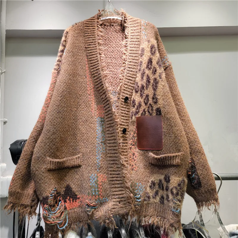 New High-End Outfit With Leopard Print Knit Cardigan Jacket For Women's 2024 Autumn/Winter Lazy Style Loose Sweater Outerwear
New High-End Outfit With Leopard Print Knit Cardigan Jacket For Women's 2024 Autumn/Winter Lazy Style Loose Sweater Outerwear