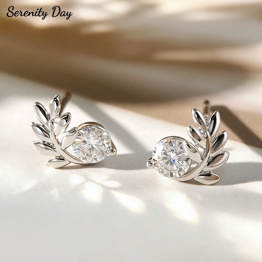 Serenity 3.5mm D Color Moissanite Earrings Women Men 100% S925 Sterling Silver Leaf Shape Stud Girl Birthday Party Gift Jewelry
Serenity 3.5mm D Color Moissanite Earrings Women Men 100% S925 Sterling Silver Leaf Shape Stud Girl Birthday Party Gift Jewelry