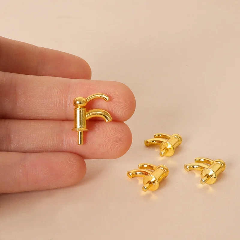 10pcs 1:12 Scale Dollhouse Mini Alloy Faucet Model, Simulation Water Tap, DIY Bathroom Accessory for Miniature Furniture
10pcs 1:12 Scale Dollhouse Mini Alloy Faucet Model, Simulation Water Tap, DIY Bathroom Accessory for Miniature Furniture