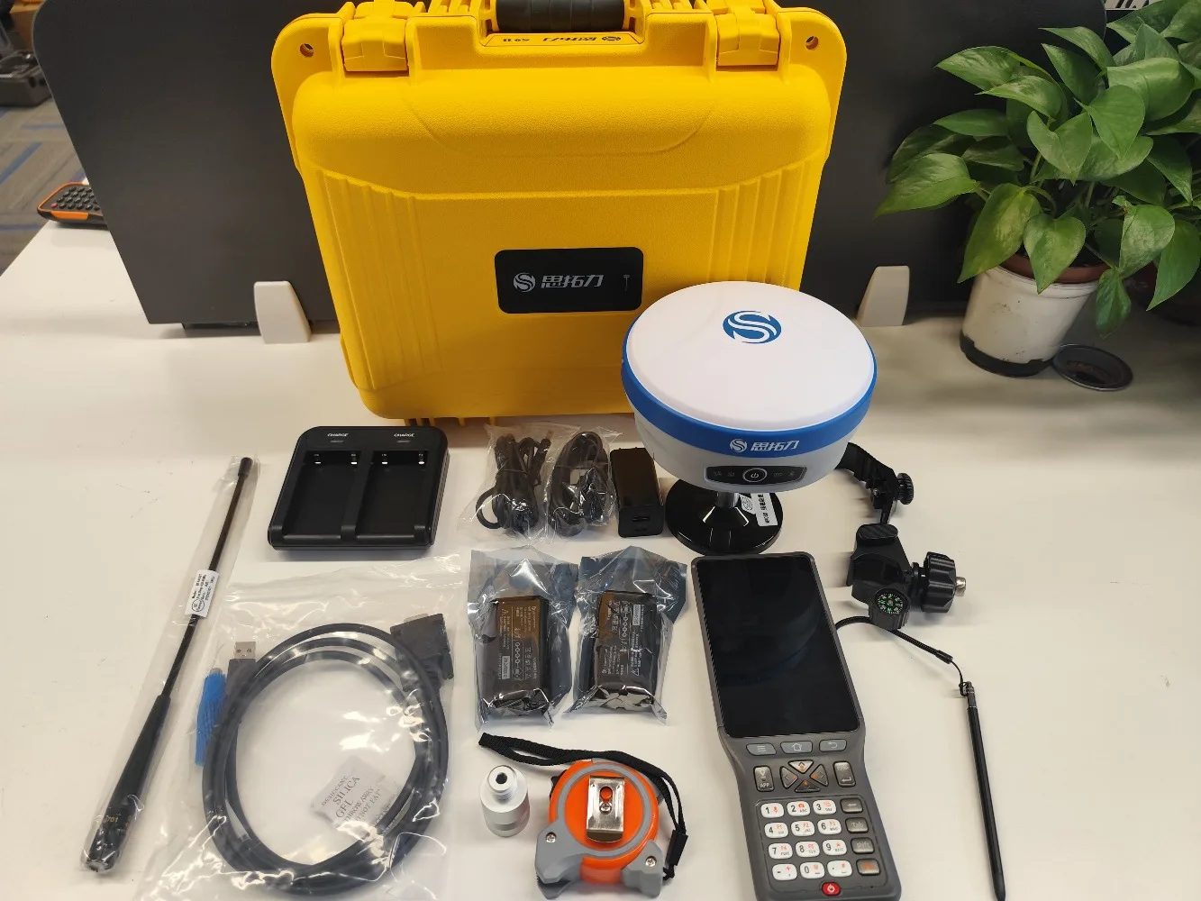 High Quality Stonex S9II/S900+ GNSS RTK Receiver Rover Station Land Survey Instrument