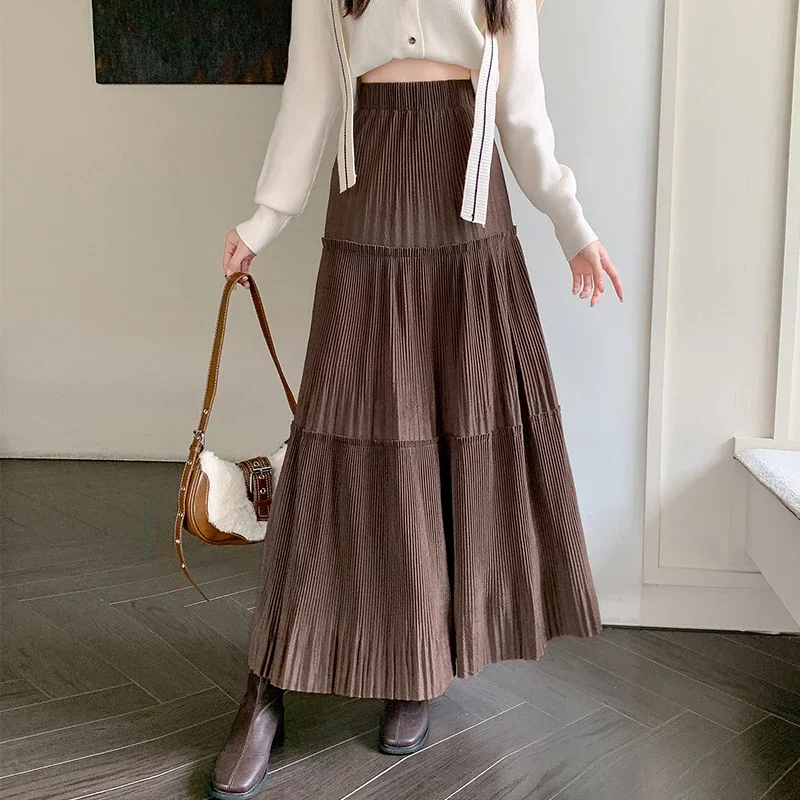 2024 New Autumn Winter Women High Waist Slim Long Skirt High Quality Sweet Patchwork Cake Hem Solid Color Pleated Velour Skirt
2024 New Autumn Winter Women High Waist Slim Long Skirt High Quality Sweet Patchwork Cake Hem Solid Color Pleated Velour Skirt