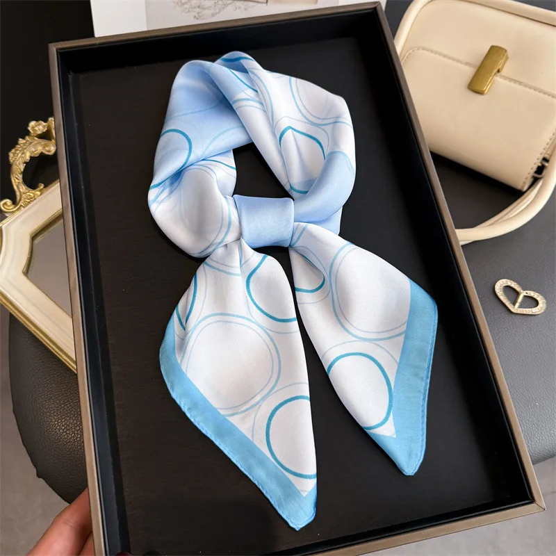 2026 женский квадратный шарф, шелковый имитация модного шейного платка с принтом, бандана, женская шаль, шарфы, повязка на голову, галстуки
2026 женский квадратный шарф, шелковый имитация модного шейного платка с принтом, бандана, женская шаль, шарфы, повязка на голову, галстуки