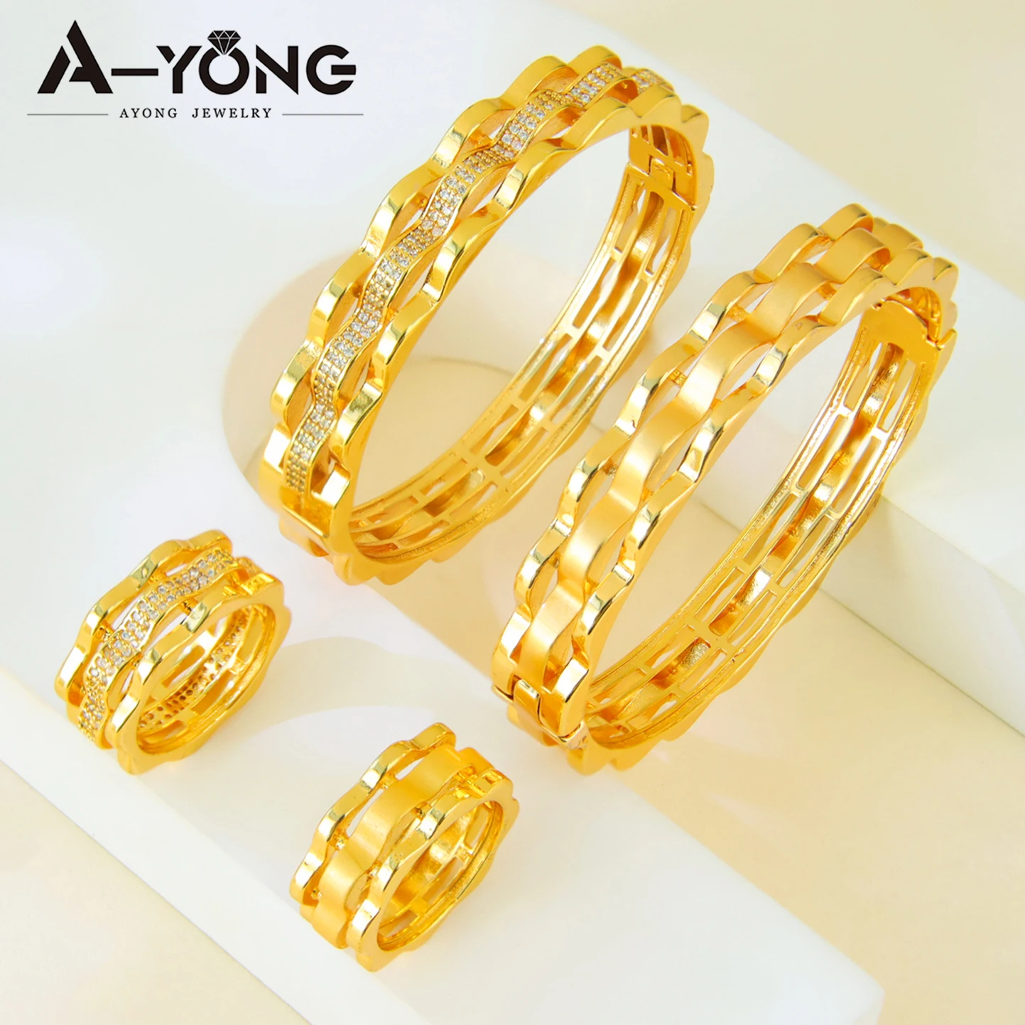 Dubai Fashion Zirconia Jewelry Set 21k Gold Plated Turkish Vintage Open Bangles Rings Nigeria Women Bridal Wedding Jewelrys
Dubai Fashion Zirconia Jewelry Set 21k Gold Plated Turkish Vintage Open Bangles Rings Nigeria Women Bridal Wedding Jewelrys