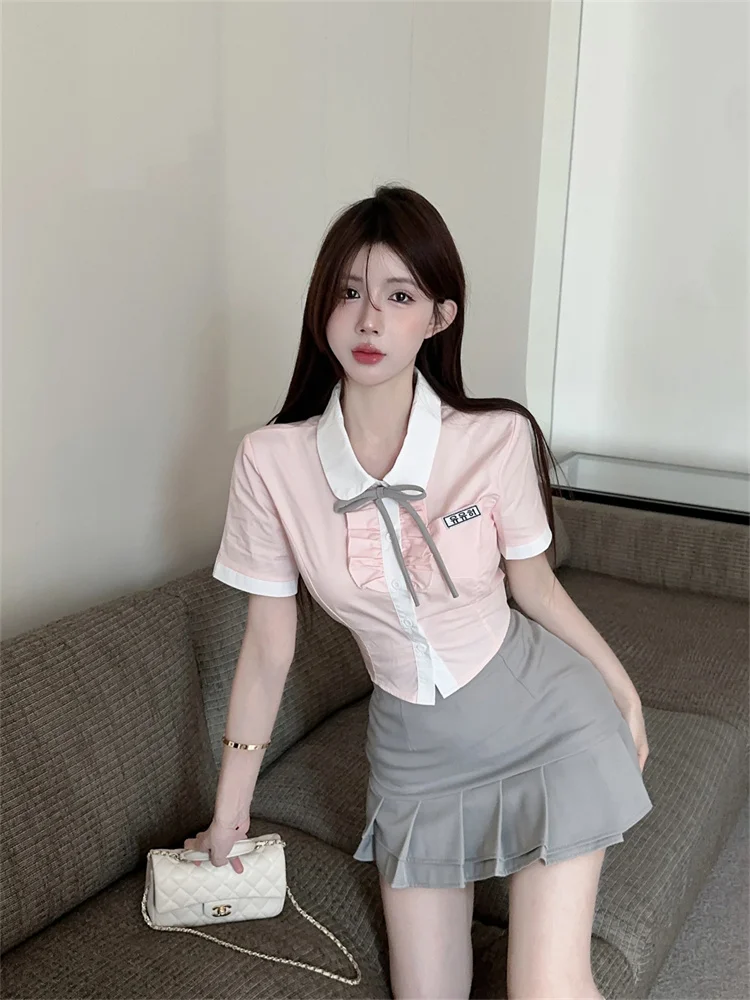 College Style Women's JK Uniform Two Pieces Set 2025 Spring Summer Sweet Bow Pink Shirt & Grey Pleated Skirt 2 Piece Outfits
College Style Women's JK Uniform Two Pieces Set 2025 Spring Summer Sweet Bow Pink Shirt & Grey Pleated Skirt 2 Piece Outfits