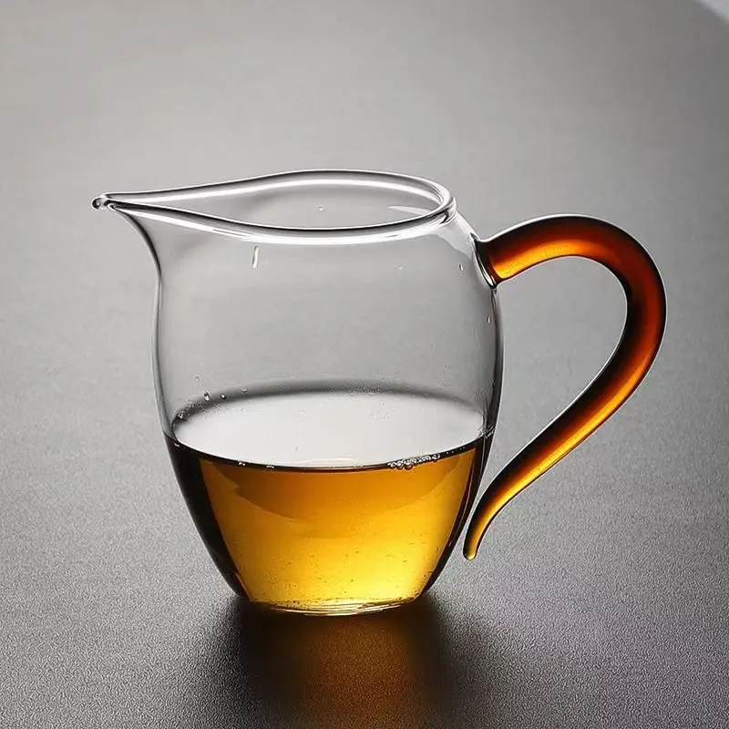 Japanese Style Spiral Hexagon Shape Heat resistant Glass Fair Cup Tea Pitcher Chahai Justice Cup Kungfu Tea Set Accessorie
Japanese Style Spiral Hexagon Shape Heat resistant Glass Fair Cup Tea Pitcher Chahai Justice Cup Kungfu Tea Set Accessorie