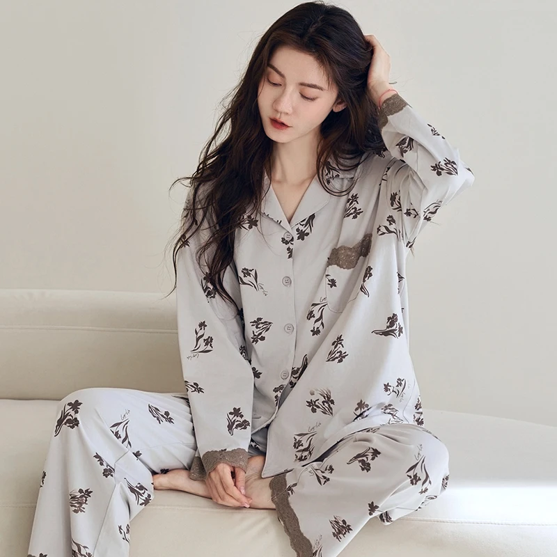 High Quality Spring and Autumn Women 100% Cotton Turn-down Collar Floral Sleepwear Female Long Sleeve Pajamas Set
High Quality Spring and Autumn Women 100% Cotton Turn-down Collar Floral Sleepwear Female Long Sleeve Pajamas Set
