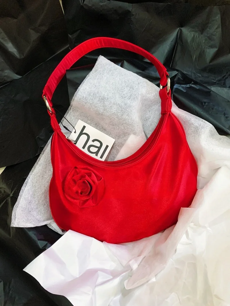 Silk Satin Floral Moon Tooth Bag Lady Vintage Handbag Underarm oulder Bag Faion Trend Cotton Zipper Closure Daily ...
Silk Satin Floral Moon Tooth Bag Lady Vintage Handbag Underarm oulder Bag Faion Trend Cotton Zipper Closure Daily ...