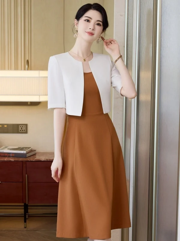 Spring Summer Short Sleeve Suit Women's New Style High Quality Casual Versatile -Suit Jacket OL Short Top Elegant Atmosphere
Spring Summer Short Sleeve Suit Women's New Style High Quality Casual Versatile -Suit Jacket OL Short Top Elegant Atmosphere