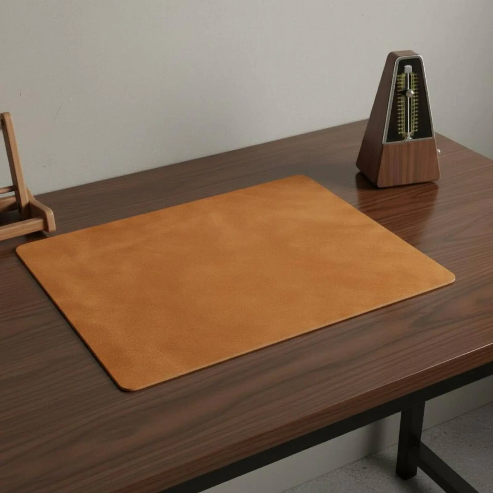 Non-Slip Instrument Pad Versatile Erhu Anti-Slip Pad Natural Leather Instrument Cloth Wear-Resistant Portable for Pipa Players
Non-Slip Instrument Pad Versatile Erhu Anti-Slip Pad Natural Leather Instrument Cloth Wear-Resistant Portable for Pipa Players