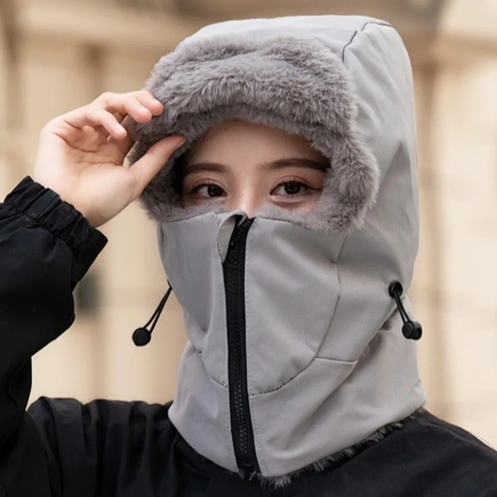 Fashion Solid Color 4-in-1 Winter Cycling Hat Keep Warm Cold Resistant Warm Scarf Face Mask Velvet Thickened Lei Feng Hat Men
Fashion Solid Color 4-in-1 Winter Cycling Hat Keep Warm Cold Resistant Warm Scarf Face Mask Velvet Thickened Lei Feng Hat Men