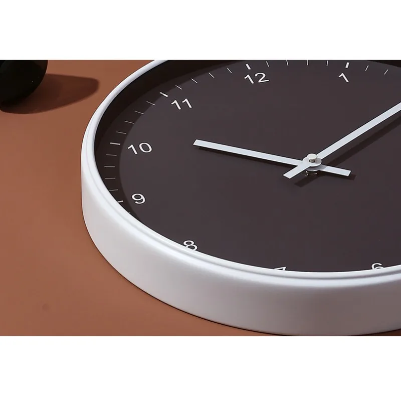 Creative Nordic simple living room bedroom metal black wall clock clock
Creative Nordic simple living room bedroom metal black wall clock clock