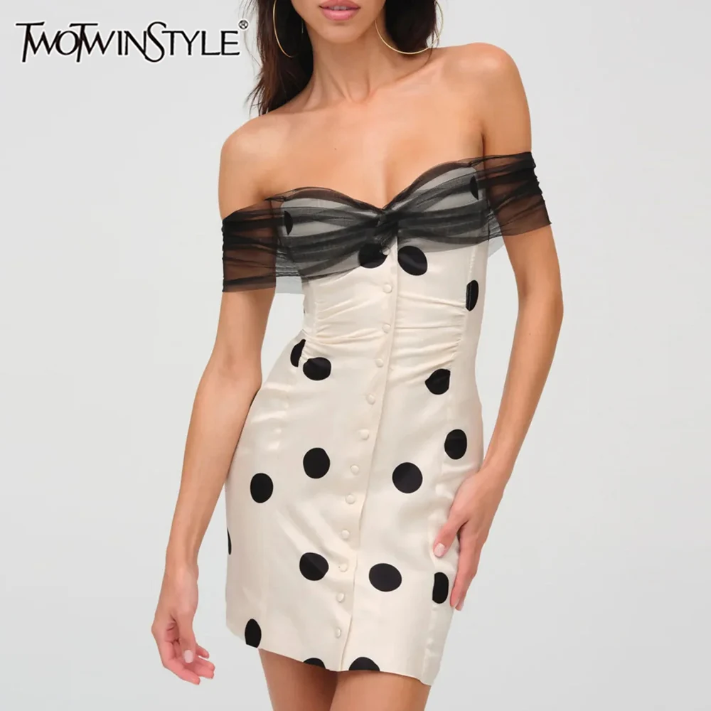 TWOTWINSTYLE Hit Color Slimming Dresses for Women Strapless Sleeveless High Waist Temperament Mini Dress Female New
TWOTWINSTYLE Hit Color Slimming Dresses for Women Strapless Sleeveless High Waist Temperament Mini Dress Female New